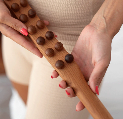 Lura™ Sculpteur de Corps.                               Dénoue les tensions, draine les liquides, régénère la peau.